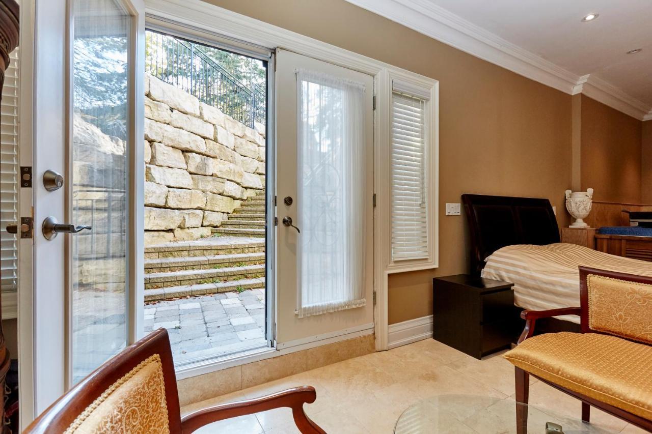 Elegant Apartment With Sauna Toronto Eksteriør bilde